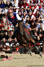 Emanuele Capriotti alla curva del 'Cassero'.