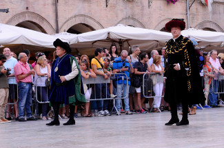 I Nobili in Piazza del Popolo.