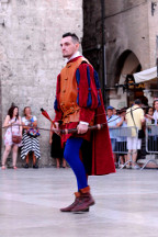 Il Capitano degli Arcieri in Piazza del Popolo.